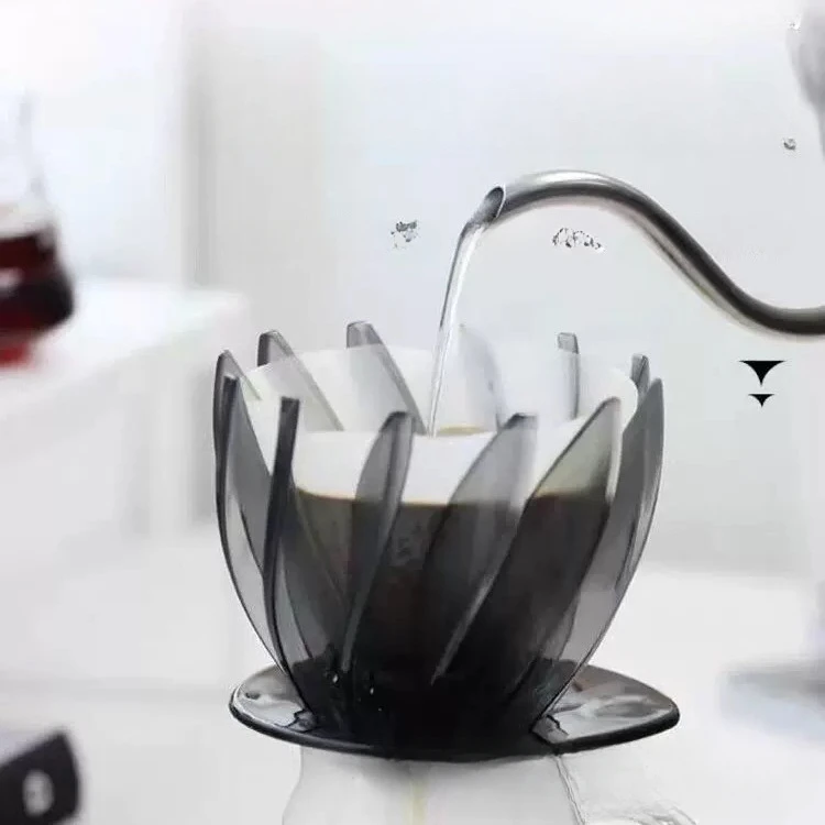 Copo Filtro Café V60 por Gotejamento – Resina com 12 Pétalas Removíveis - Imagem 4
