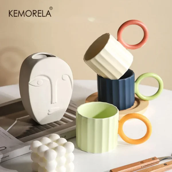 Caneca de Cerâmica Nórdica com Alça Redonda KEMORELA - Imagem 2
